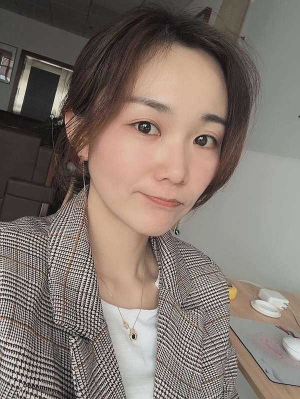 Min-Ji, 28 ans (Proche de toi)